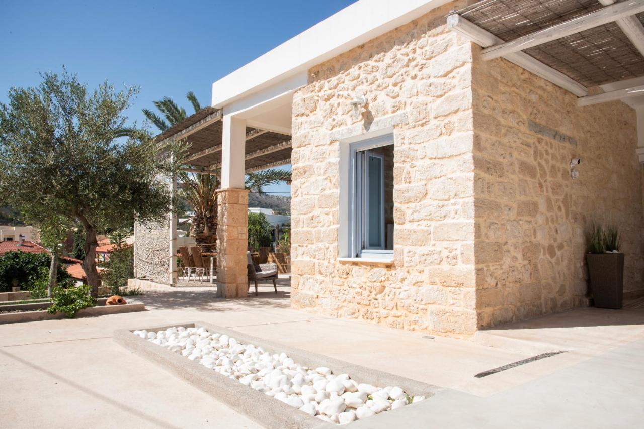 Terra E Sole Spa Suite Aegina Vathi  ภายนอก รูปภาพ