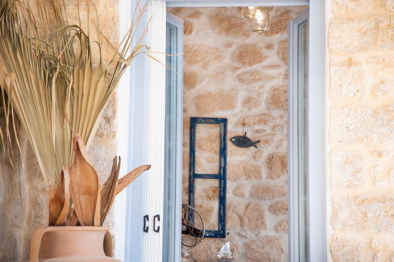 Terra E Sole Spa Suite Aegina Vathi  ภายนอก รูปภาพ